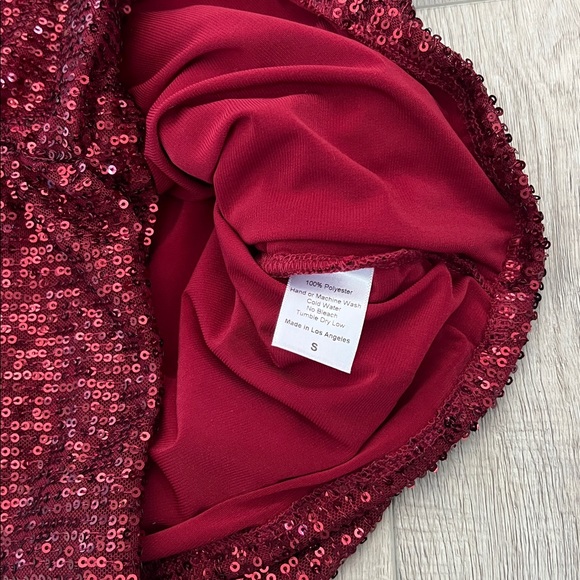 Lucy in the Sky Dark Red Elegant One-Shoulder Sequin Mini Dress Size Small - Picture 8 of 10